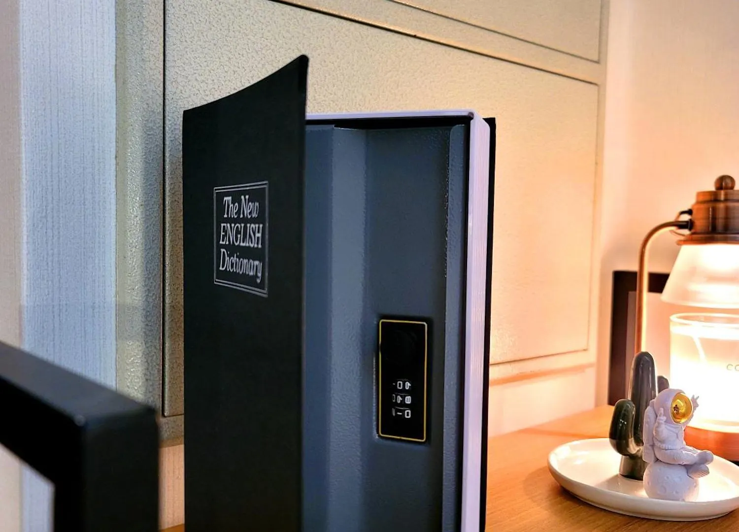 A Comfortable Gangnam House In The City Center-1302 Seoul 0*,  Südkorea